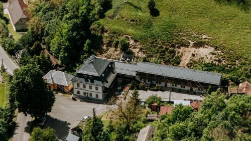 Hodrusa Casa | Penzión Banský dom