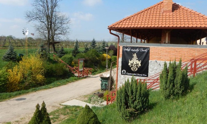Opatovska Nova Ves Casa | Penzión Rodinné Vinárstvo Ďurík