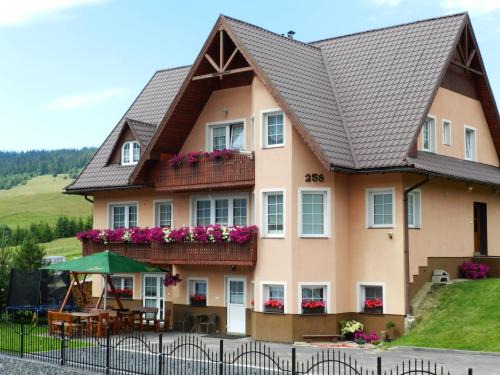 Zdiar Casa | Penzión Soňa