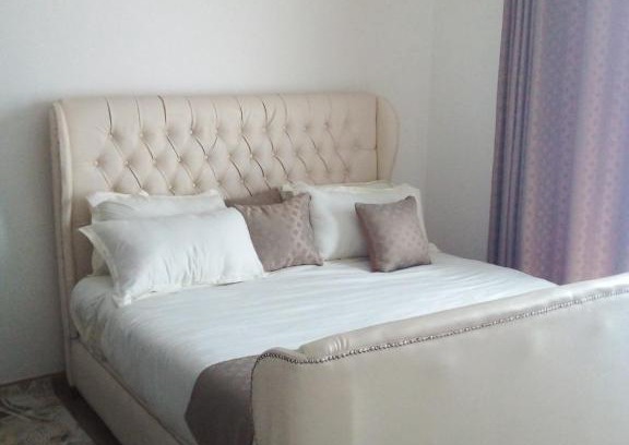 Thompson Estate Apartamento | Penzi mv3