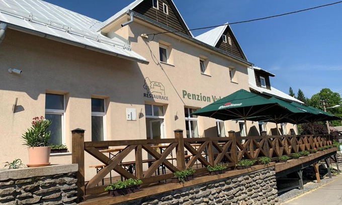 Hojsova Straz Casa | Penzion a Restaurace Vyhlídka