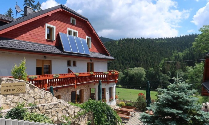 Horni Lomna Casa | Penzion Bawaria