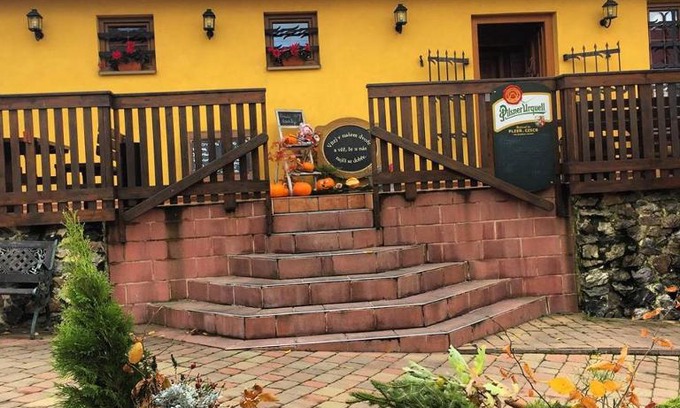 Plzen Casa | Penzion Hrádecký Dvůr