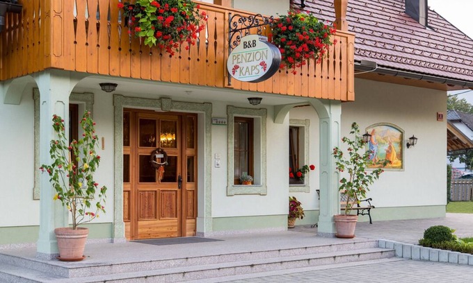 Bled Cama Y Desayuno | Penzion Kaps