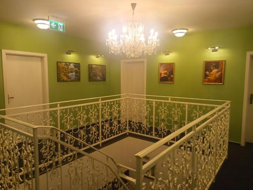 Kostelec nad Orlici Apartamento | Penzion mezi zámky