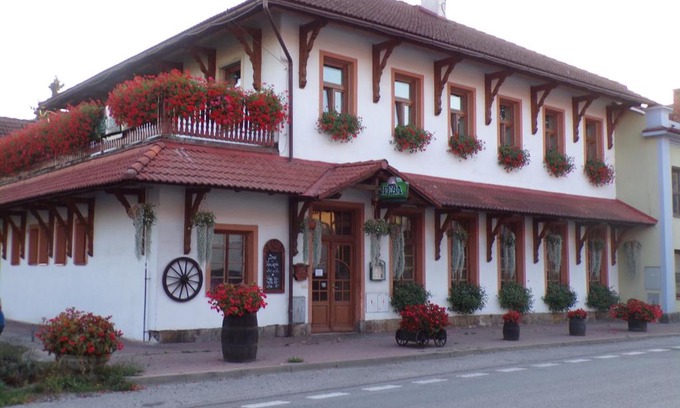 Libun Casa | Penzion Restaurace u Helferů