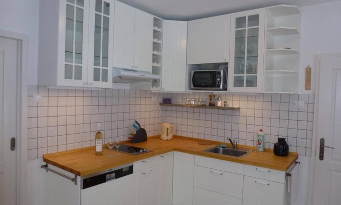 Vlkov Casa | Penzion U hájovny