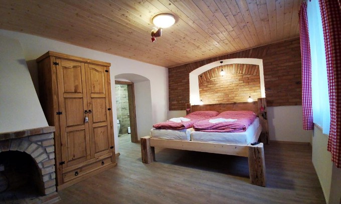 Velichov Casa | Penzion U Lípy