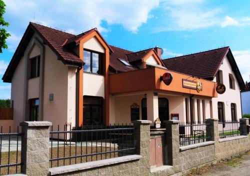 Vilemov Casa | Penzion U Mnicha