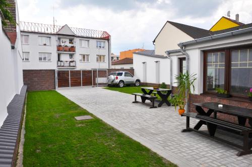 Trebon Casa | Penzion U Třeboňského kola