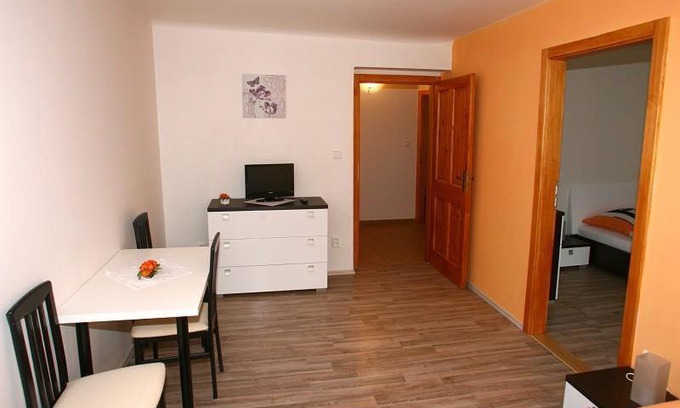 Lazne Bohdanec Casa | Penzion Zahrádka