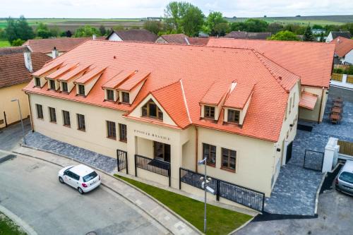 Hnanice Casa | Penziony Hnanice