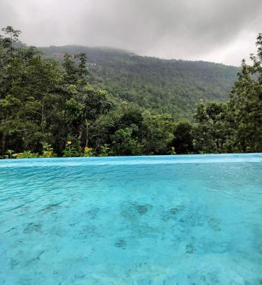 Elappara Casa | Pepper Glen Powathu Kerala Homestay