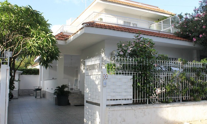 Mondello Villa | Peppino Holiday House, casi en la playa de Mondello.