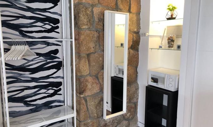 Manzanares el Real Apartamento | Pequeño y acogedor estudio con jardín situado al pie de La Pedriza.