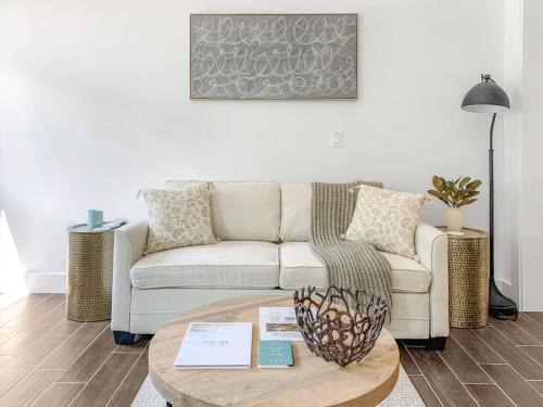 Langley Apartamento | Perch - Baker's Acres
