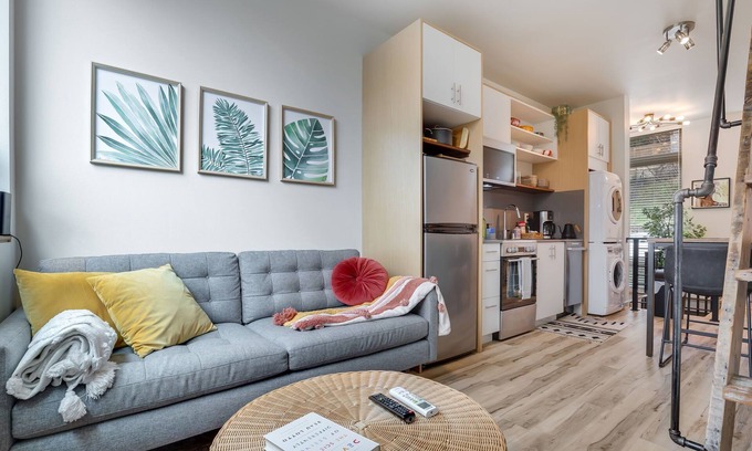 North Delridge Casa | Perch - Pigeon Point Hideaway: Beautiful West Seattle 2BR Home