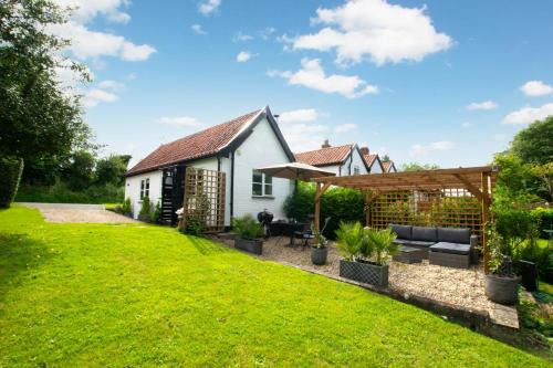 Woodbridge Casa | Perch Place