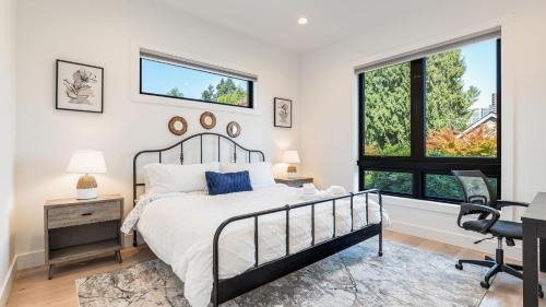 West Bellevue Casa | Perch - Private Room in Shared Home: Dune