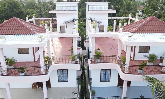 Jaffna Casa | Perched on the edge of the escarpment, experience Sri Lanka's Northern heritage.