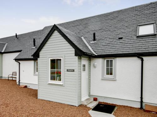 Fintry Casa | Peregrine Cottage