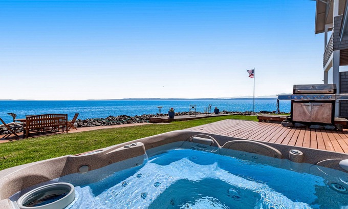 Clinton Casa | Perfect beach house with stunning views, hot tub & firepit - steps to the water