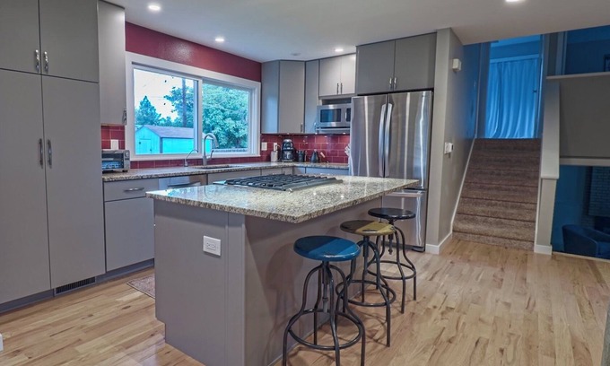 South Boulder Casa | Perfect Boulder getaway, ideal location with hiking & biking right out the door!