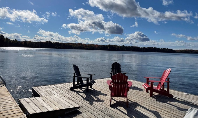North Kawartha Cabaña | Perfect Cottage for Extended Family/Friends