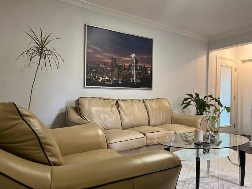 Des Moines Apartamento | Perfect Fall and Winter Apartment in Des Moines