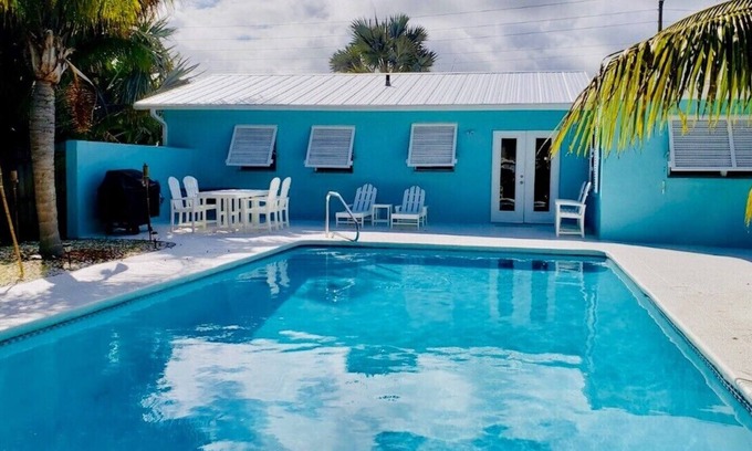 Cocoa Beach Casa | Perfect Family Beach House - 1 manzana de Ocean