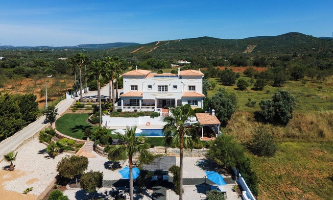 Cerro Grande Villa | Perfect for a relaxing holiday in the Algarve.
