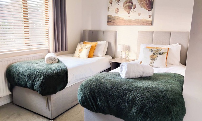 Rossington Casa | Perfect for Contractors Business & Leisure Travel