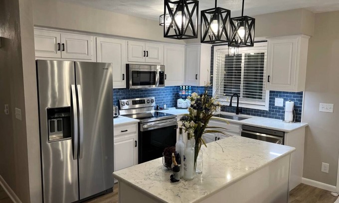 State College Casa | Perfect for Game Days & Getaways
