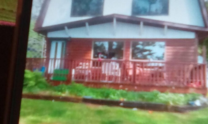 Conover Casa | Perfect for summer right on twin lake 4 bedroom 2 full bath home