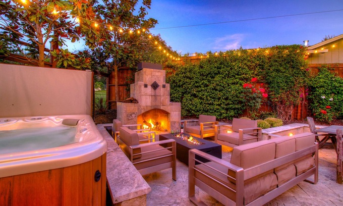 Santa Rosa Casa | Perfect for Wine Country Vacation Living and Entertaining