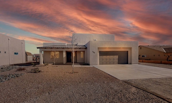 Rio Rancho Casa | Perfect for you! New 4 BR/3BA with open floor plan. Includes garage.