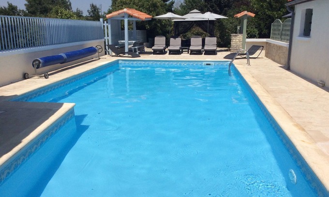 Saint-Fraigne Casa | Perfect getaway for a family holiday