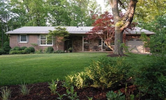 Thorold Casa | Perfect Getaway - Your Sanctuary Among Nature