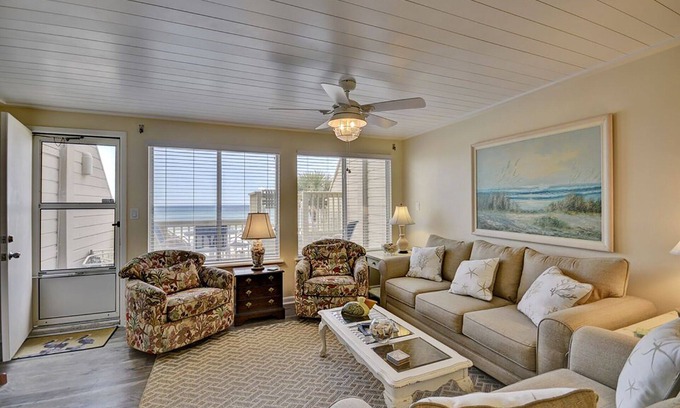 Sunnyside Casa | Perfect Gulf Front Home on The West End!