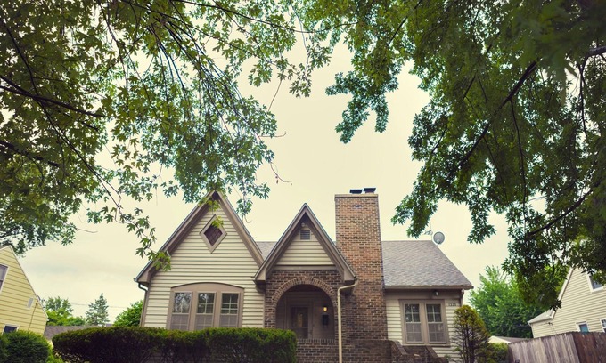 Northeast South Bend Casa | Casa perfecta para su fin de semana de juego de Notre Dame!