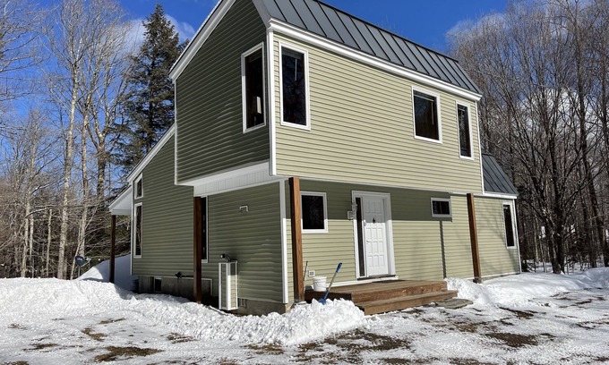 Stratton and Bromley Ski Areas Chalet De Esquí | Perfect house surrounded by National Forest to get away and decompress!!!