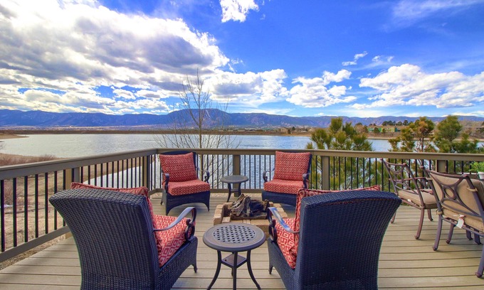 Monument Casa | Perfecto lago y vistas a la montaña! ¡Consulta sobre descuentos de última hora!