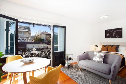 Glebe Apartamento | Perfect Located Comfy Studio with Balcony