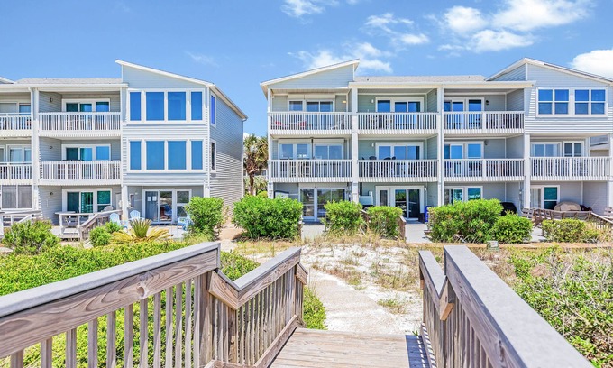Santa Rosa Beach Casa | Perfect Location with Exquisite Views!