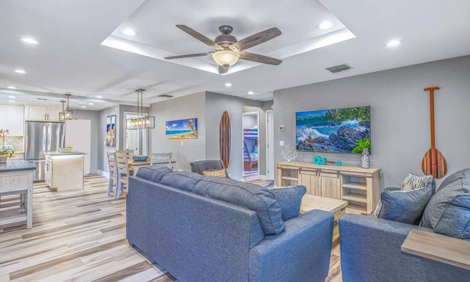 Historic Lahaina Front Street Casa | Perfect Location, Private Home In Downtown Lahaina with Hot Tub!