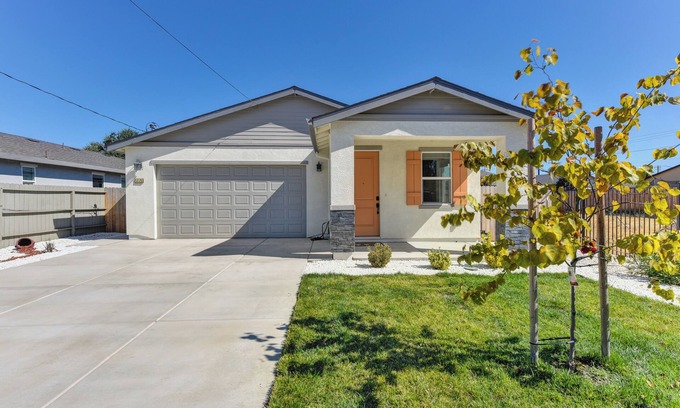 Sacramento Casa | Perfect long term rental home in a peaceful neighborhood