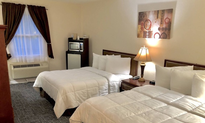 Buckhannon Casa | Perfect Main Street Location