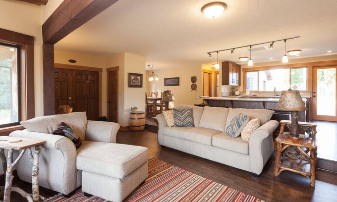 Parkdale Casa | Hood View - Perfect Modern Cabin Getaway, actualizado, preciosas vistas de Hood!