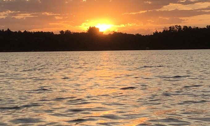 Bonnyville Cabina | Perfect Moose Lake Family Getaway