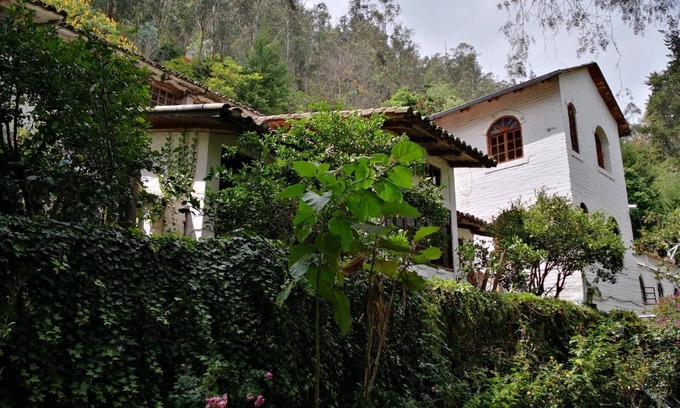 Guápulo Casa | Casa Perfect Nature en las afueras de Quito a solo 5 min de Cumbaya